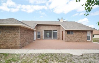 772 Kangaroo Ct in Deltona, FL - Building Photo - Building Photo