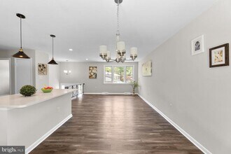 6100 Hellen Lee Dr in Clinton, MD - Foto de edificio - Building Photo