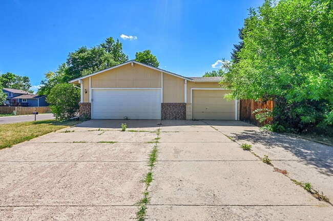 property at 7579 W Portland Ave