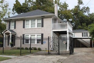 1409 Wentworth St in Houston, TX - Building Photo