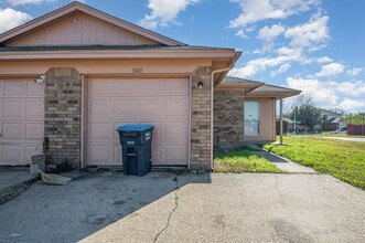 3411 Stonewall Ln in Fort Worth, TX - Building Photo - Building Photo