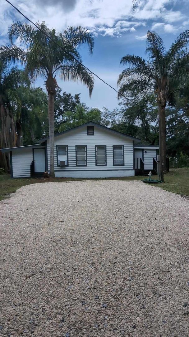 1537 Poe Rd in Lake Wales, FL - Building Photo - Building Photo