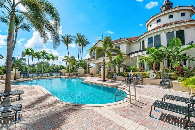 3314 Tuscany Way in Boynton Beach, FL - Building Photo - Building Photo