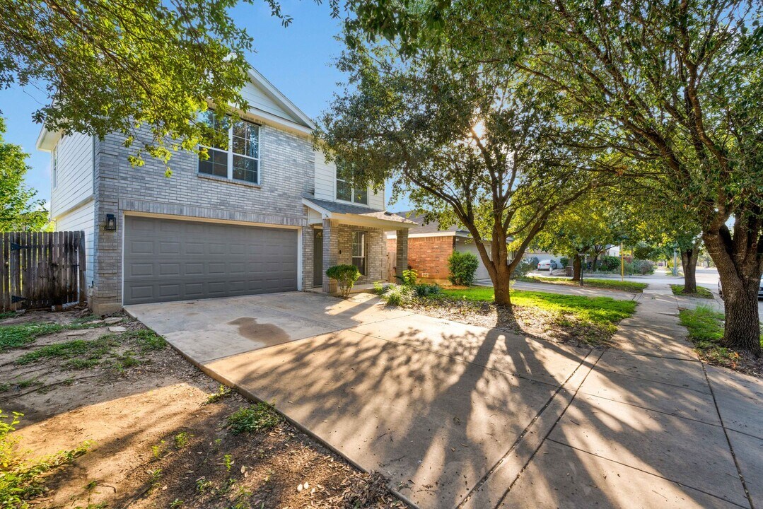 10507 Marengo Ln in San Antonio, TX - Building Photo