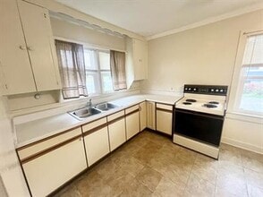 507 S Walnut St in Seneca, SC - Building Photo - Building Photo