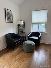 66 Main St in Far Hills, NJ - Building Photo - Building Photo