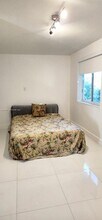 1232 SW 17th Terrace in Miami, FL - Building Photo - Building Photo