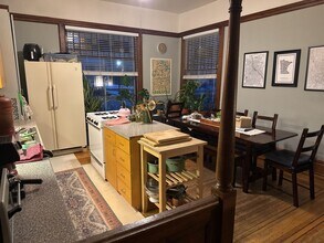 2204 Grand Ave S in Minneapolis, MN - Building Photo - Building Photo