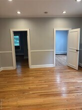 592 Scranton Ave in Lynbrook, NY - Building Photo - Building Photo