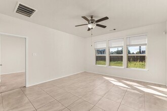 3715 White Gardenia Ln in Richmond, TX - Building Photo - Building Photo