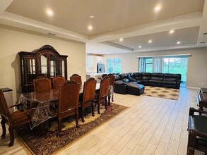 7298 Bluestem Ct in Zephyrhills, FL - Building Photo - Building Photo