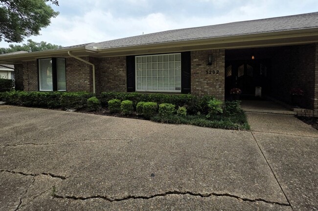 property at 3202 Overton Park Dr W