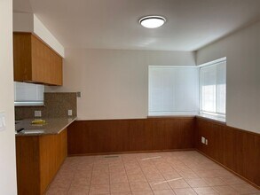 852 Skipper Cir in Sacramento, CA - Building Photo - Building Photo