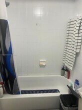 516 NW 114th Ave in Miami, FL - Building Photo - Building Photo