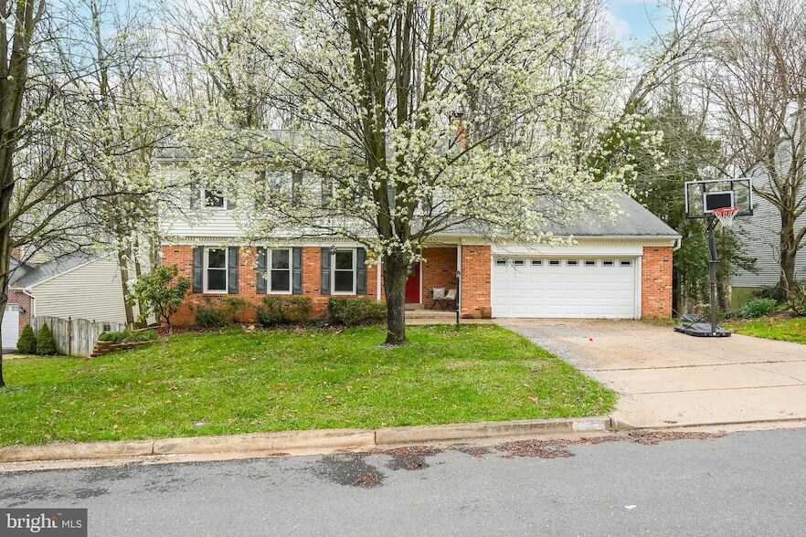 4230 Avon Dr in Montclair, VA - Building Photo