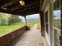 1114 E Myrtle St photo'