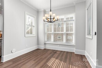 805 Naples Dr in Davidson, NC - Building Photo - Building Photo