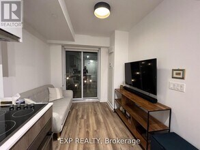195-3195 Redpath Ave in Toronto, ON - Building Photo - Building Photo