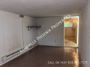 49 Pine St in Canton, NC - Building Photo - Building Photo