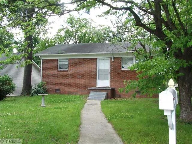 property at 202 Bingham St