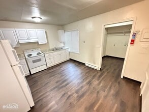 808 S 2nd Ave in Yakima, WA - Building Photo - Building Photo