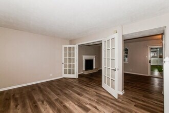 7735 Bayridge Dr in Indianapolis, IN - Building Photo - Building Photo