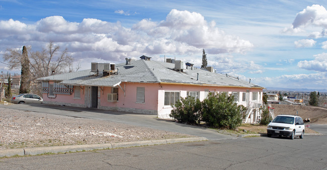 2701 Louisiana St in El Paso, TX - Foto de edificio - Building Photo