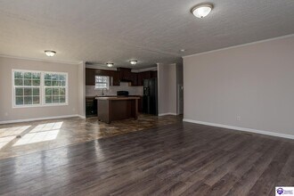 190 Cedar Hills Rd in Brandenburg, KY - Building Photo - Building Photo