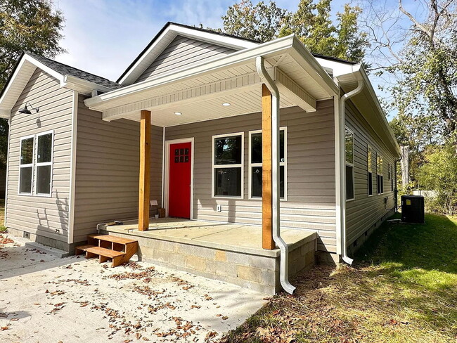 property at 1037 Wilcox Dr