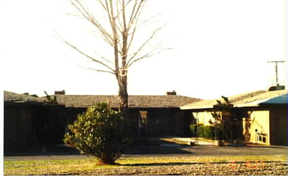 20267 Otoe Rd in Apple Valley, CA - Building Photo - Building Photo