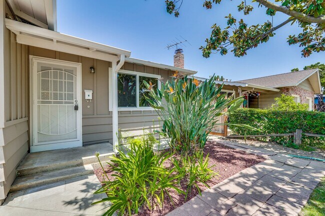 2101-2103 Willester Ave in San Jose, CA - Foto de edificio - Building Photo