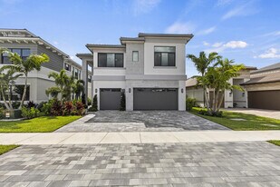 10033 Stockrun Dr in Palm Beach Gardens, FL - Building Photo