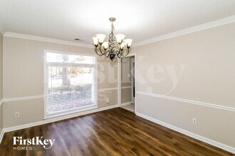 3857 Oak Forest Dr in Memphis, TN - Building Photo - Building Photo