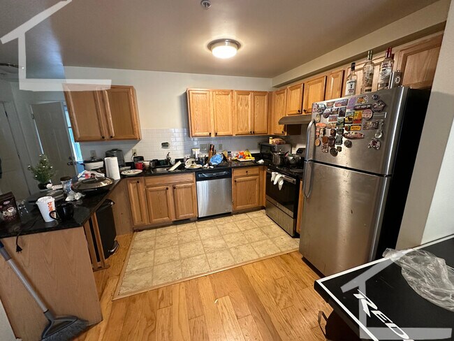 34 Raymond St, Unit A