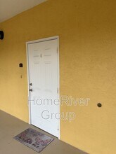 4530 Botanical Pl Cir in Naples, FL - Building Photo - Building Photo