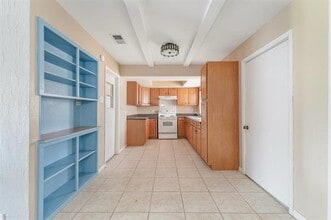 145 Price Dr in Lewisville, TX - Building Photo - Building Photo