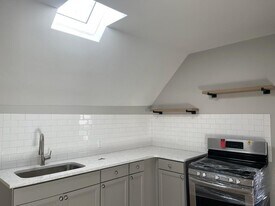 1233 Eggert Rd in Eggertsville, NY - Building Photo