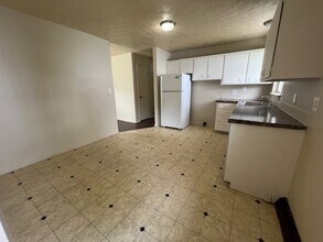 417 Malacca St in Akron, OH - Building Photo - Building Photo
