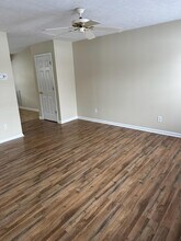 3853 Sugar Creek Dr in Lexington, KY - Building Photo - Building Photo