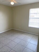 518 NW 19th Pl in Cape Coral, FL - Building Photo - Building Photo