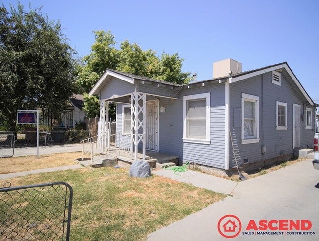 property at 512 Woodrow Ave