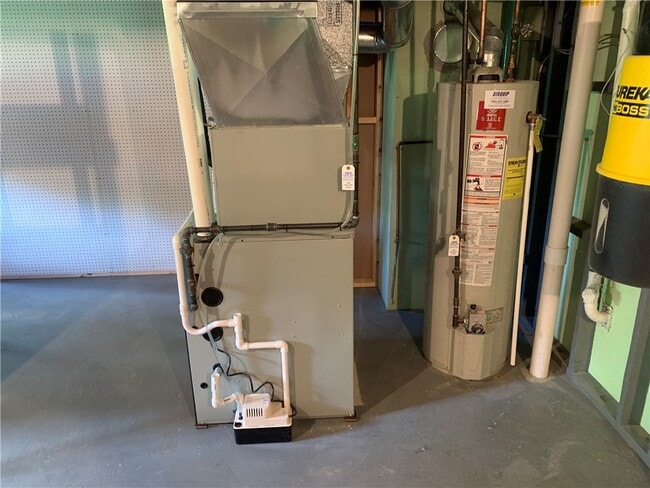 property at 20 Pine Hill Dr