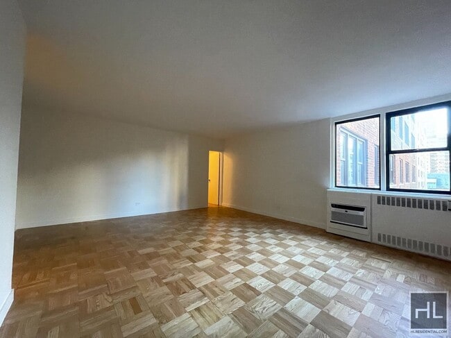 property at 435 E 79th St