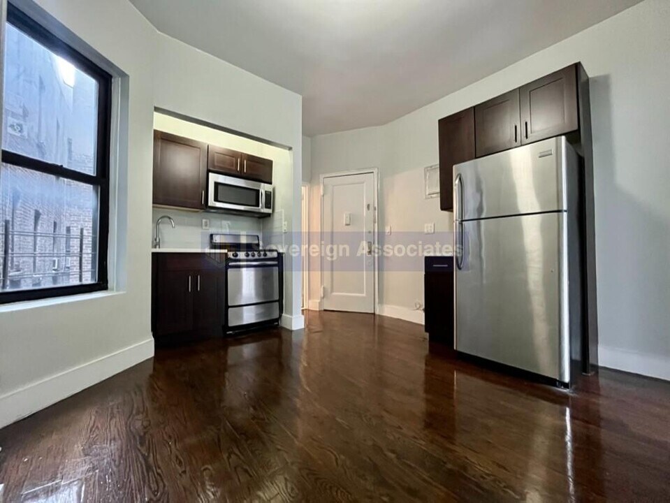 1885 Amsterdam Ave in New York, NY - Foto de edificio