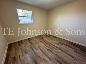 2817 White Meadow Ln SE in Winston-Salem, NC - Foto de edificio - Building Photo