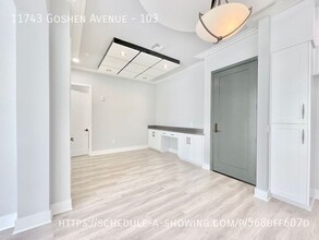 11743 Goshen Ave in Los Angeles, CA - Building Photo - Building Photo