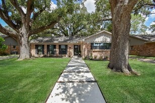 7618 Highmeadow Dr in Houston, TX - Building Photo