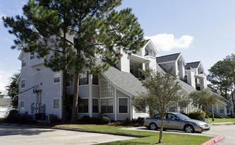 Riverview Villas Apartments