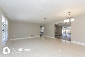 2175 Gentian Rd in Venice, FL - Foto de edificio - Building Photo