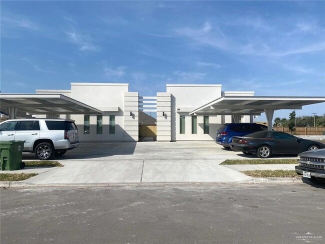 property at 1413 Alta Vista Dr